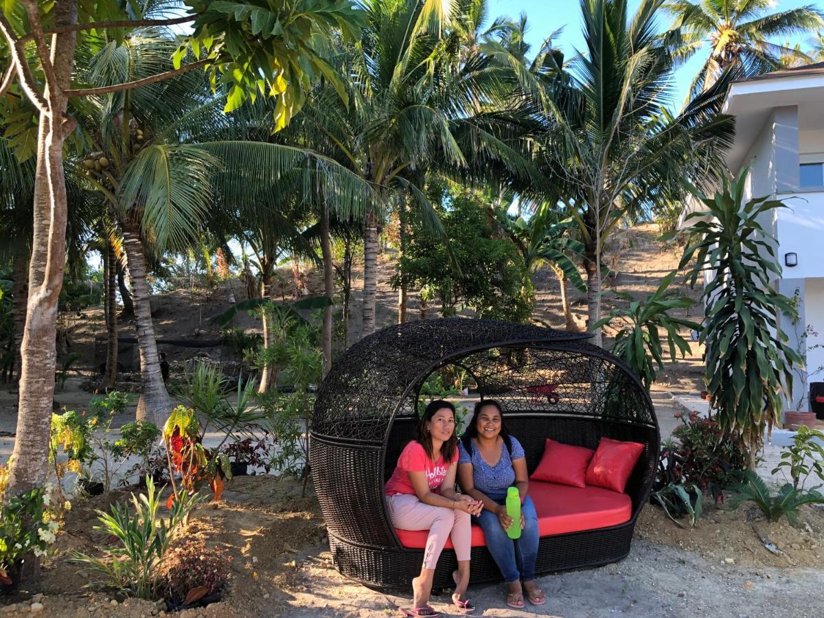 Sunset Cove Beach & Dive Resort Romblon Екстериор снимка